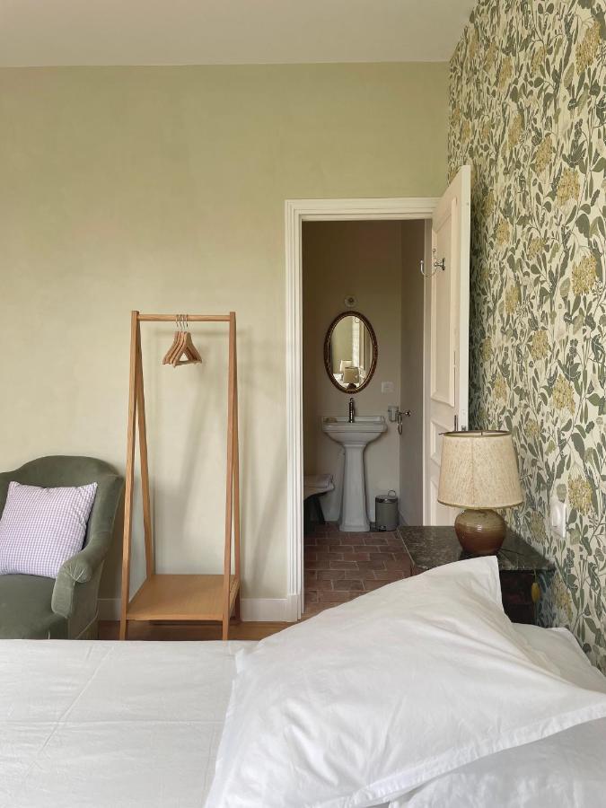 Entre Les Branches Bed & Breakfast Saint-Regle Ngoại thất bức ảnh