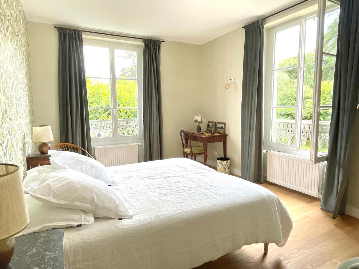 Entre Les Branches Bed & Breakfast Saint-Regle Ngoại thất bức ảnh